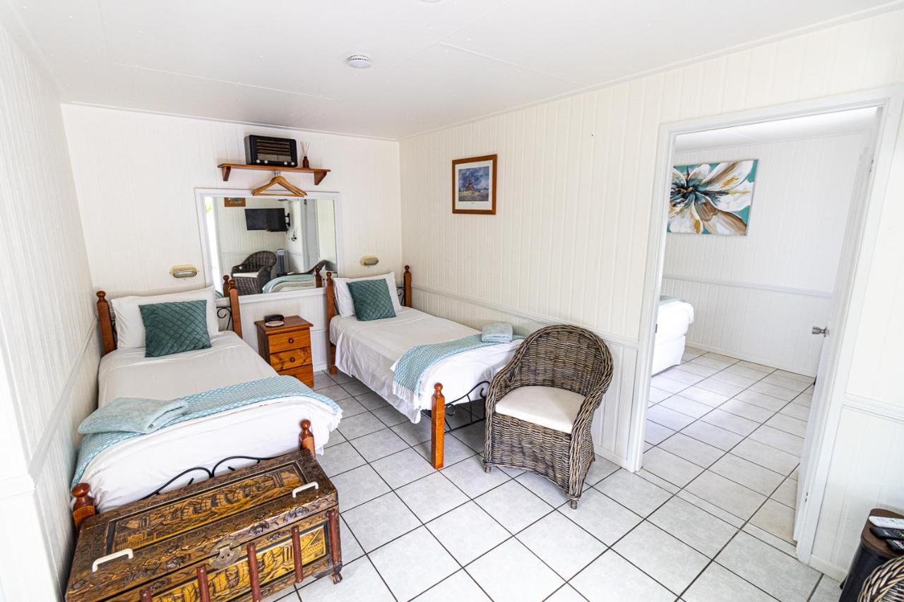 Chillagoe Cabins And Tours Екстериор снимка