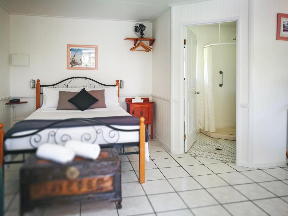 Chillagoe Cabins And Tours Екстериор снимка