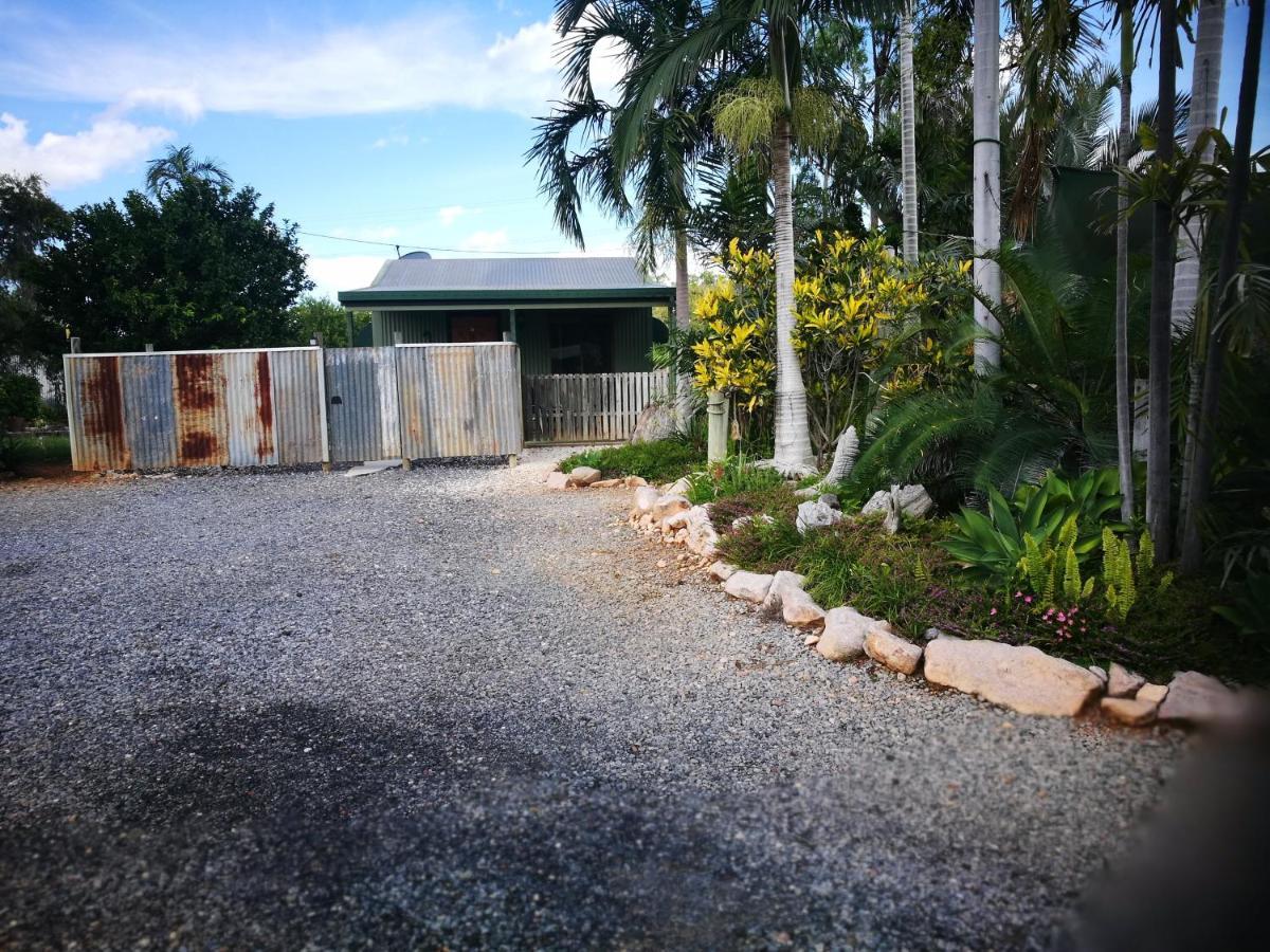 Chillagoe Cabins And Tours Екстериор снимка